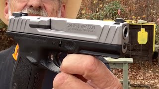 Smith amp Wesson Model SD40 VE Range Review [upl. by Gonnella]