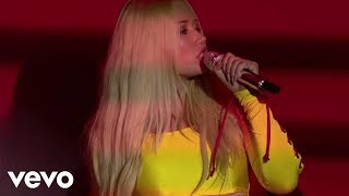 Iggy Azalea  Switch Live From iHeartRADIO MMVAs 2017 [upl. by Wiggins45]