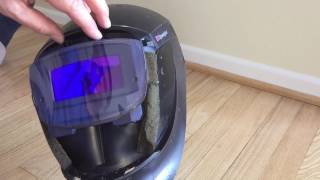 Speedglas auto darkening welding helmet lens module removal and battery replacement [upl. by Lupe]