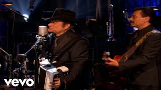 Los Tigres Del Norte  Contrabando Y Traición En Directo Desde Los Angeles MTV Unplugged [upl. by Lramaj]