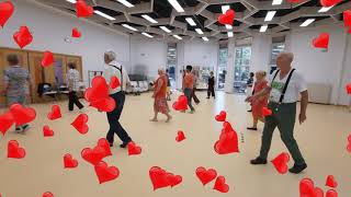 LITTLE RHUMBA LINE DANCE avec IssySeniors amp Carolyne Sabatier [upl. by Scarlet]