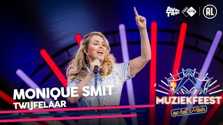 Monique Smit  Twijfelaar • Muziekfeest op het Plein 2021  Sterren NL [upl. by Meirrak]