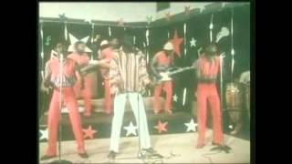 Oliver Mtukudzi  Ndakakubereka [upl. by Rifkin]