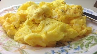 How to Cook Perfect Fluffy Scrambled Eggs [upl. by Cod]