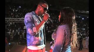 Flavour Performs quotChinny Babyquot Live In Cameroun [upl. by Kimmy502]