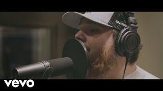 Luke Combs  Mustve Never Met You [upl. by Arihsay]