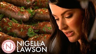 Nigella Lawsons Italian Sausages With Lentils  Nigella Bites [upl. by Scopp]