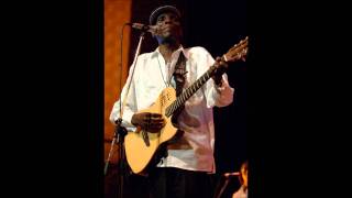 Oliver Mtukudzi  Tinomuchema [upl. by Anaid]