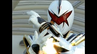 Red Ranger vs White Ranger  E16 Burning at Both Ends  Dino Thunder  Power Rangers Official [upl. by Natanoy]