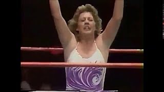 Wendi Richter vs Judy Martin 10231984 [upl. by Eiruam]