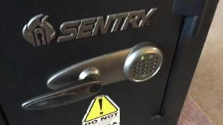 Sentry Safe T8331 [upl. by Queenie]