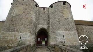 Mémoires  La vie de château à Dourdan [upl. by Roselyn159]