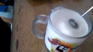 Aerolatte Review Frothing Cold Milk In Under 1 Minute [upl. by Yeta]